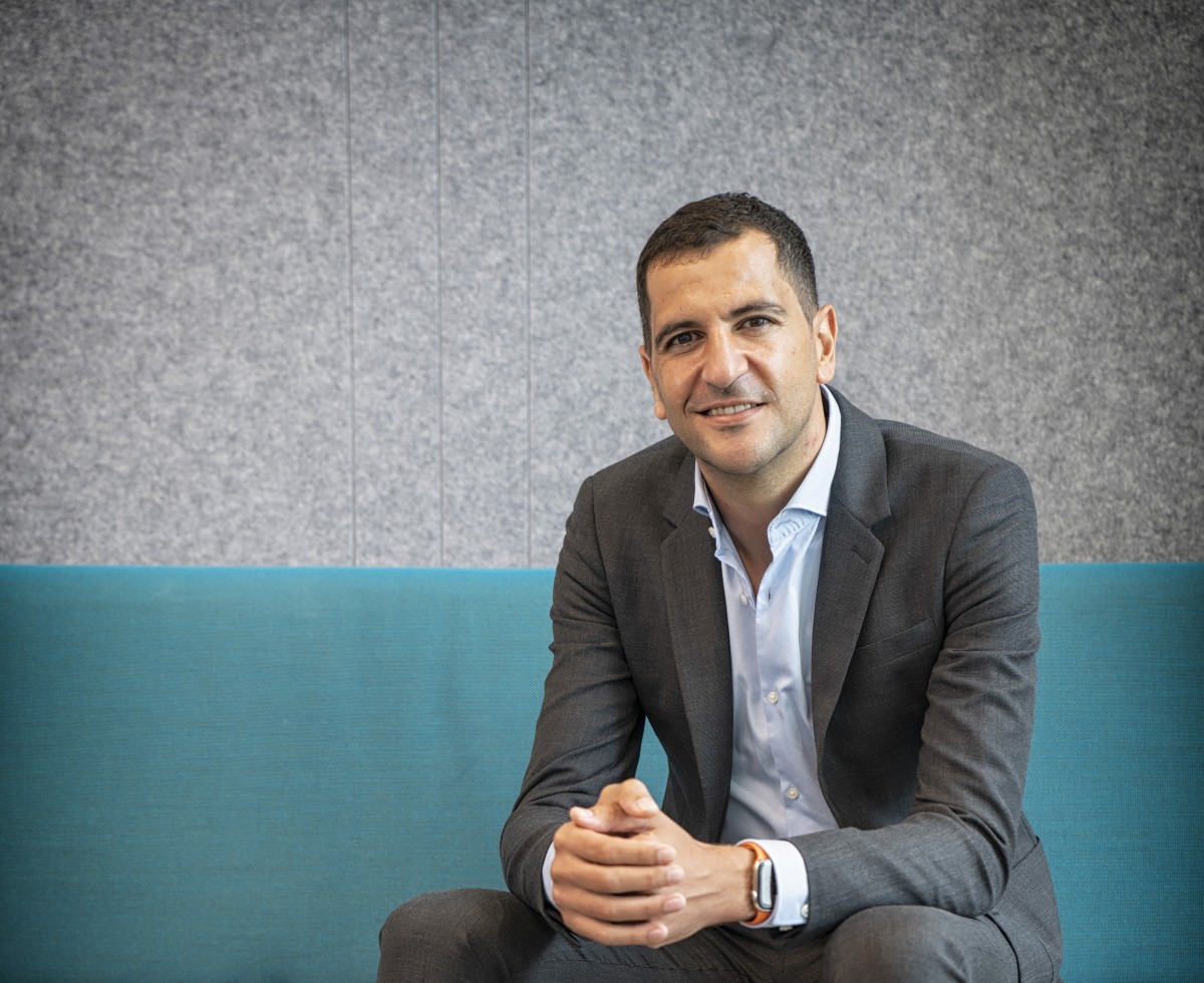 Standard Chartered wants AI to do more than dress up digital banking